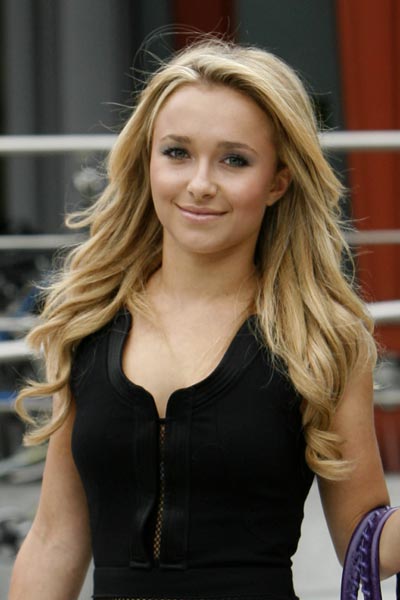 Hayden Panettiere Pictures Posted by sallata on January 3 2009